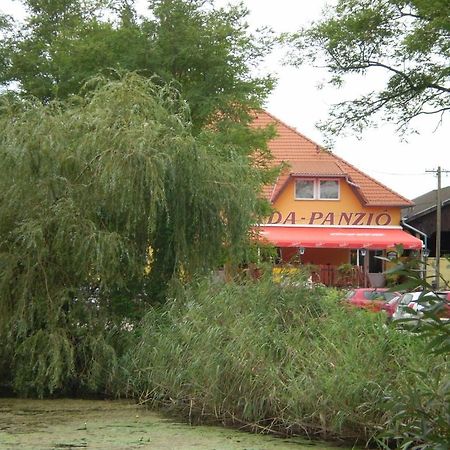 DunaszigetZatonyi Csarda Panzio住宿加早餐旅馆 外观 照片