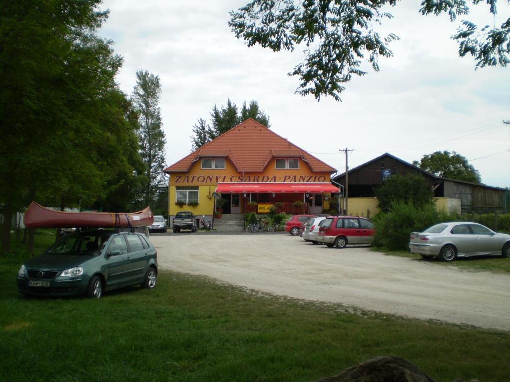 DunaszigetZatonyi Csarda Panzio住宿加早餐旅馆 外观 照片